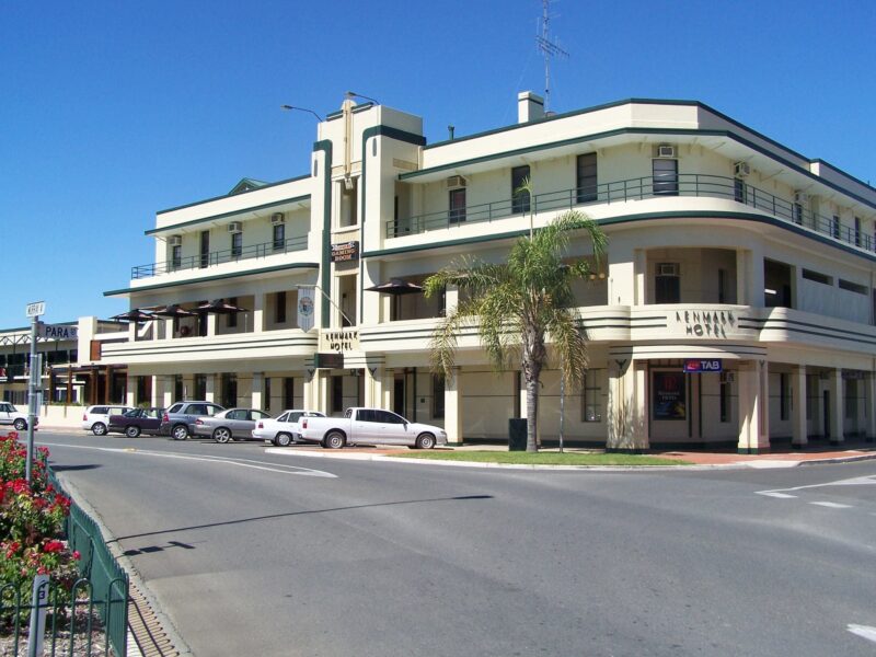 Renmark Hotel